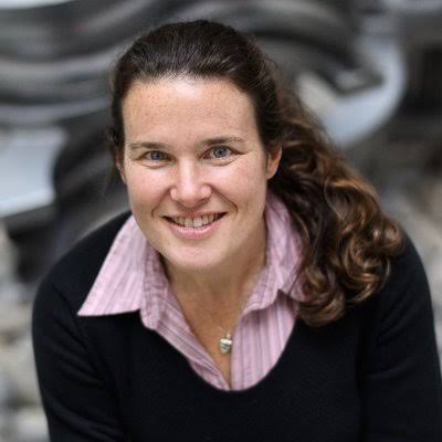 Barbara Engelhardt headshot