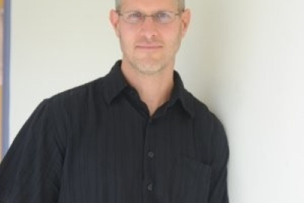 Jeremy Edwards headshot