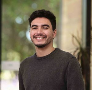 Alejandro Buendia headshot