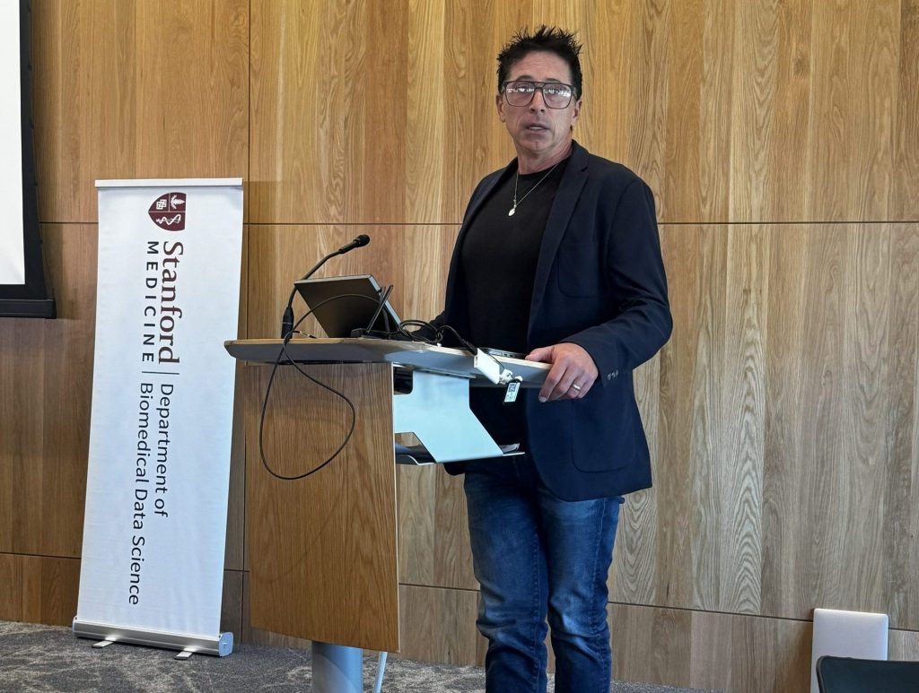 Dennis Wall giving his lightning talk at the 2026 DBDS Retreat.